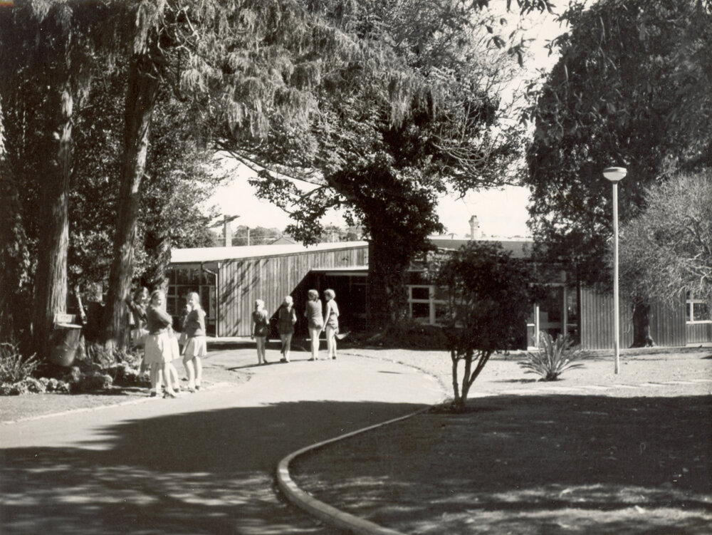 Intermediate School building