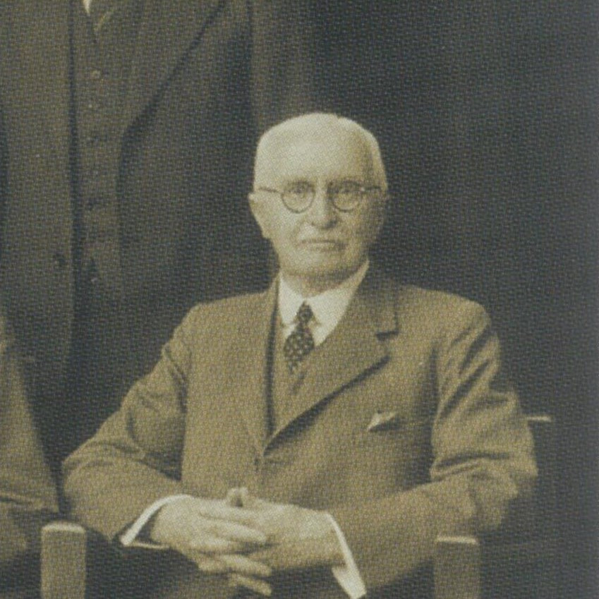 Mr Henry Gilfillan