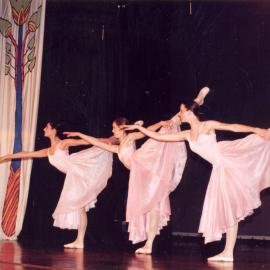 Ballerinas